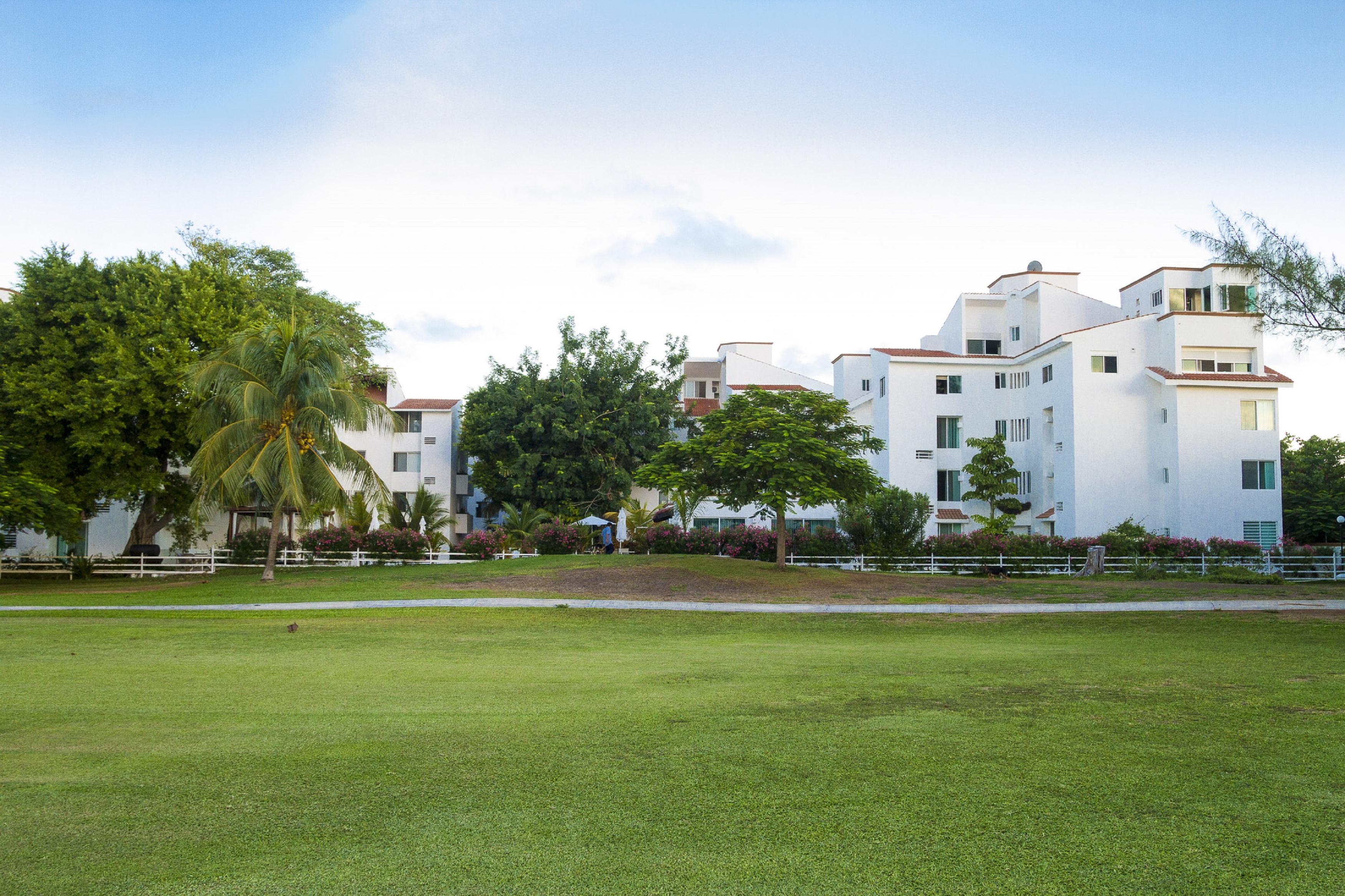 Las Gaviotas Hotel & Suites Cancún Eksteriør bilde