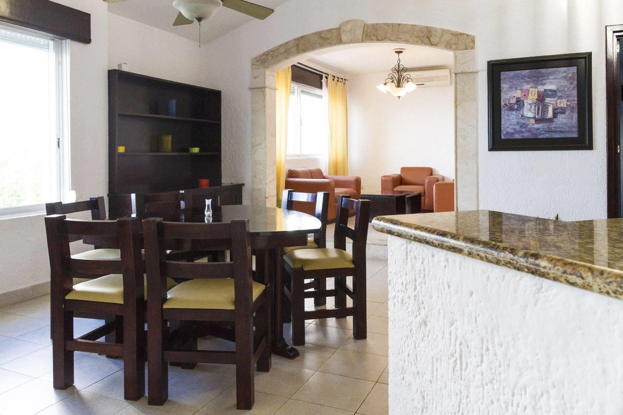 Las Gaviotas Hotel & Suites Cancún Eksteriør bilde