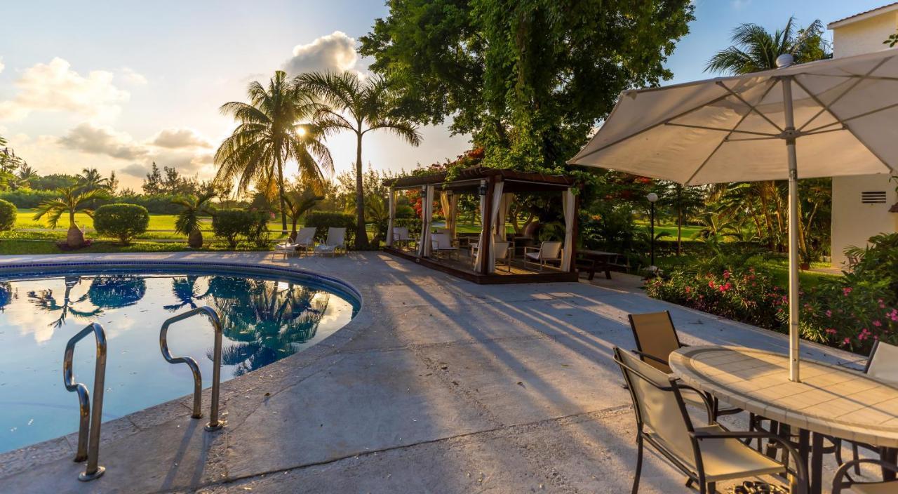 Las Gaviotas Hotel & Suites Cancún Eksteriør bilde